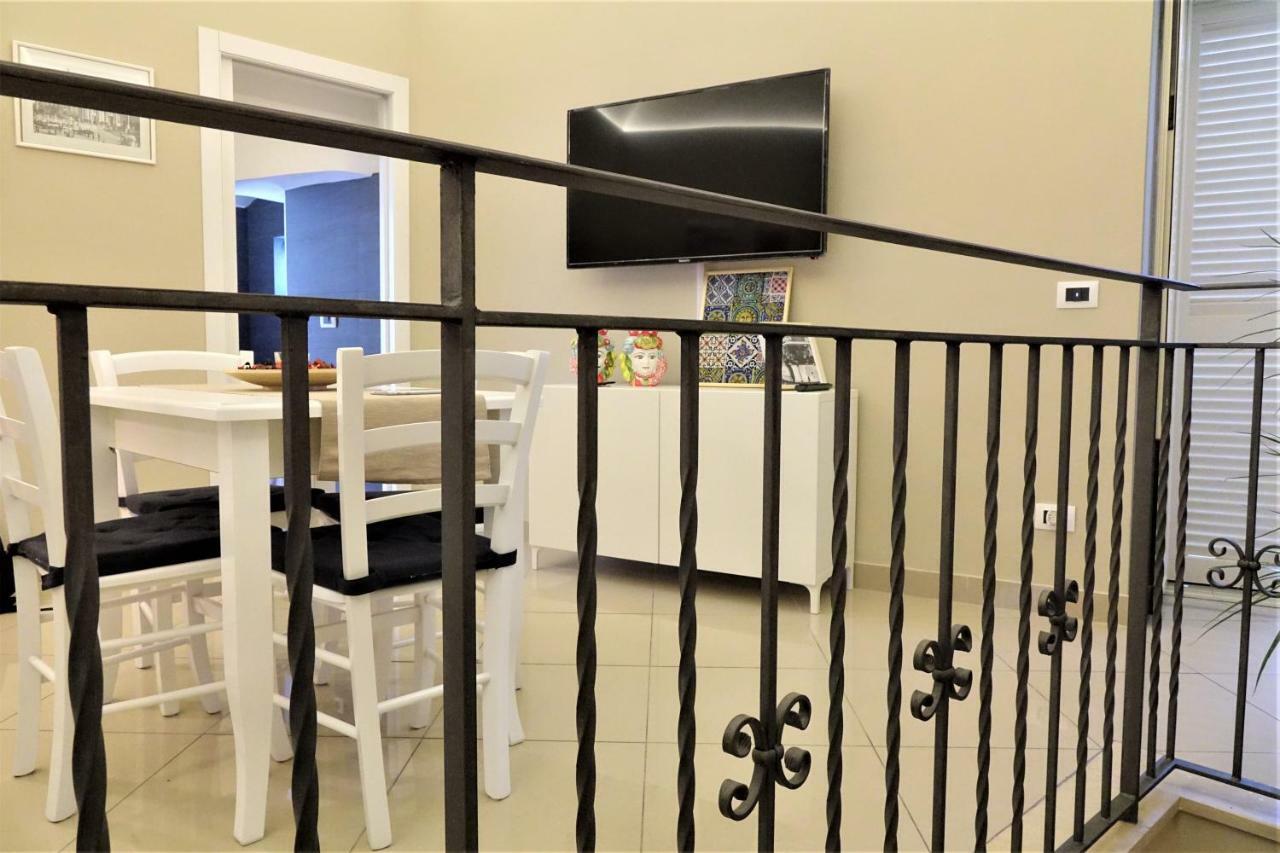 Giader'S House - Free Parking Apartment คาตาเนีย ภายนอก รูปภาพ